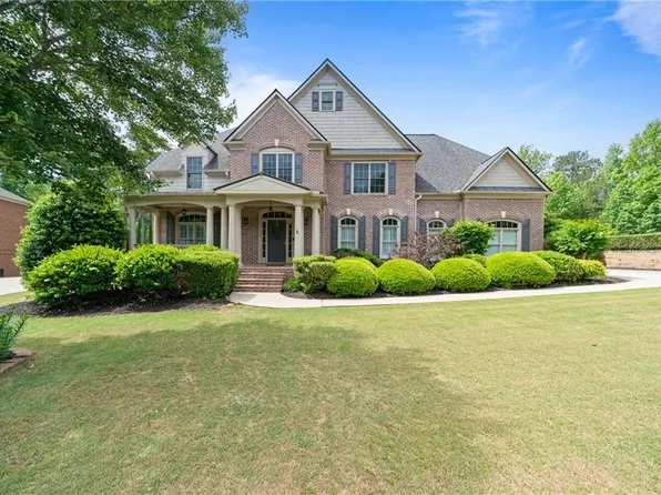 1758 Rosehedge Way NW, Kennesaw, GA 30152