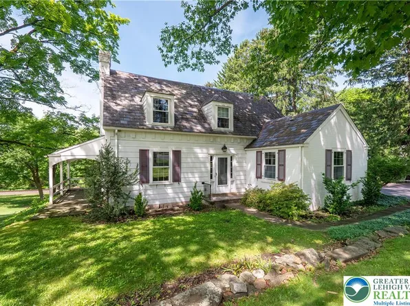 3135 Center St, Bethlehem, PA 18017