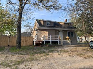 784 Mantoloking Rd, Brick, NJ 08723