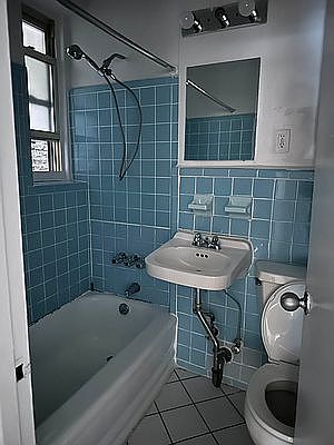 4th image of 440 E 77th St APT 4D