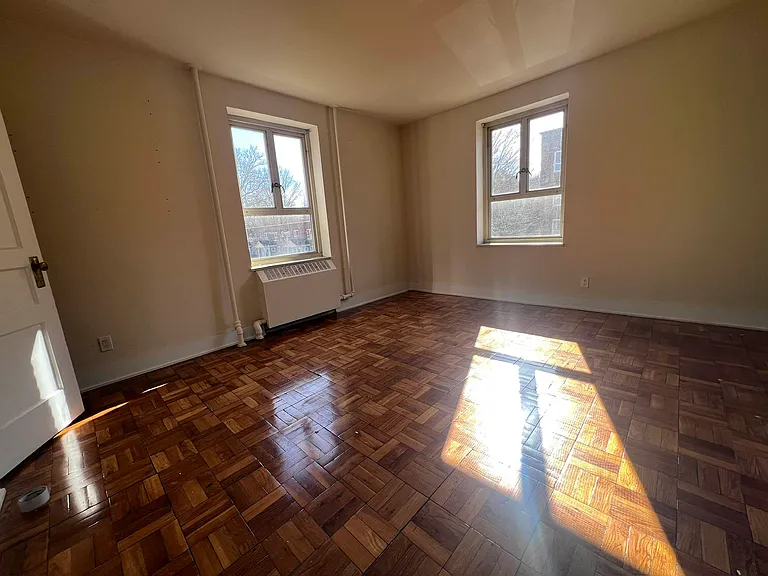 73-12 188th St #2 — Photo 3