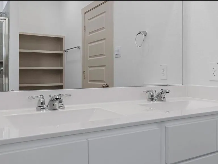 1039 Great Barracuda Ln — Photo 23