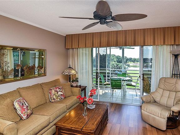 3rd image of 938 Wexford Blvd #938