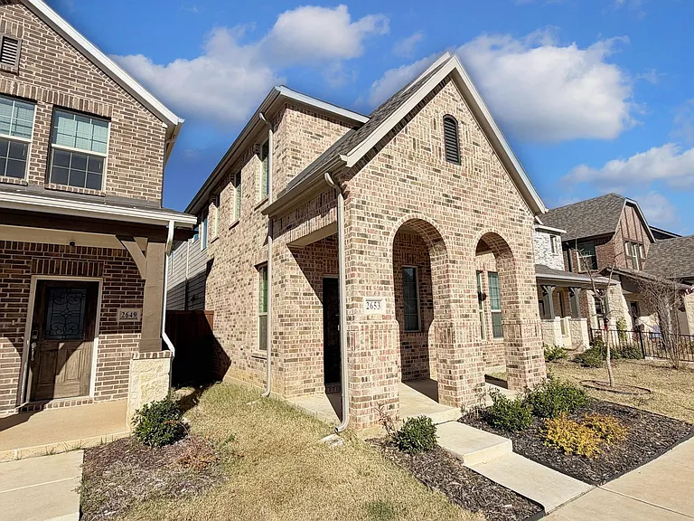 2653 Acadia Dr — Photo 44