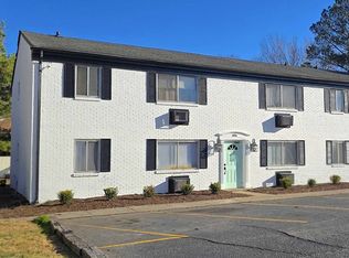 406 Bosley Ave APT D, Suffolk, VA 23434