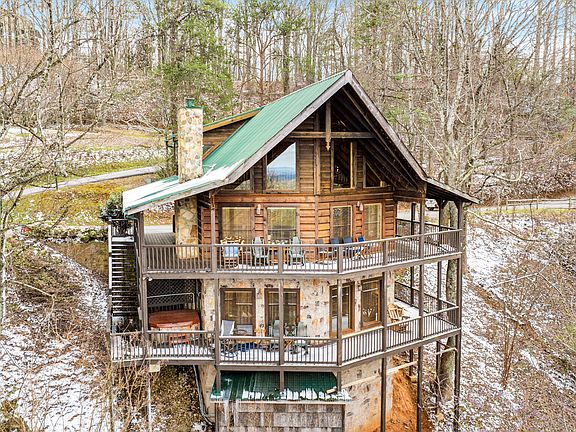 4th image of 2470 Black Bear Ridge Way