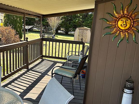 2nd image of 34984 Sea Waye Ln