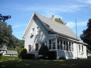 337 Riverside Dr, Northampton, MA 01062