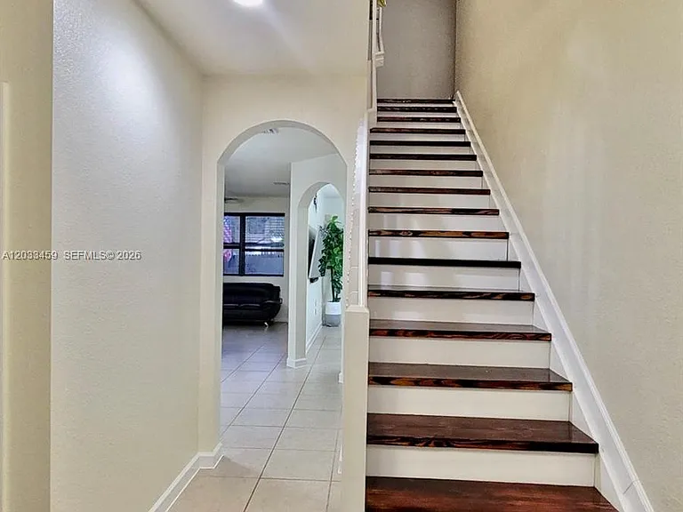 175 NE 26th Ave — Photo 23