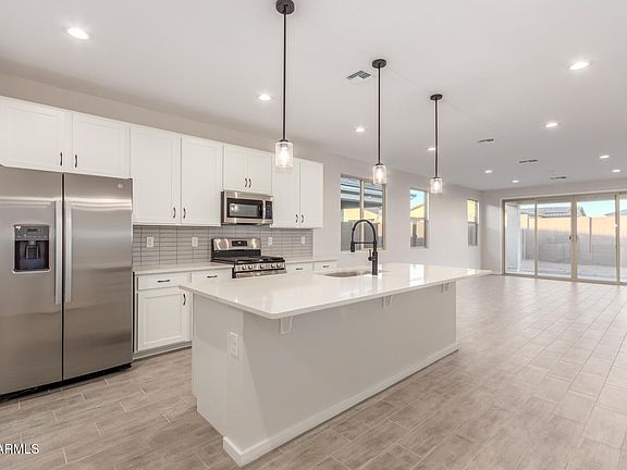 3rd image of 17796 W BLUE SKY Drive