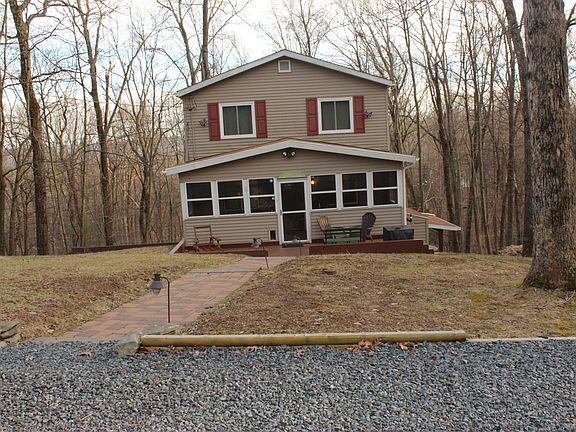 3rd image of 309 Tower Dr