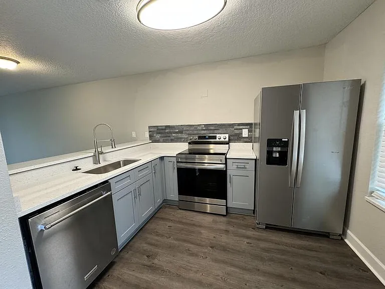 2536 Woodgate Blvd #1-103 — Photo 19
