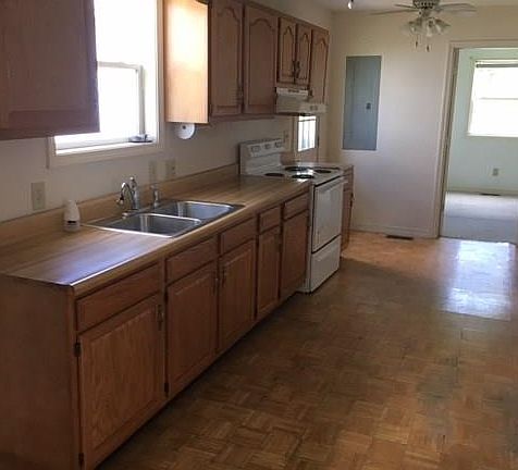 4th image of 308 Rockwood Ave