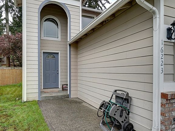 3rd image of 16223 86th Avenue Ct E