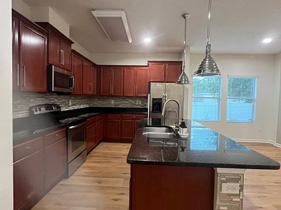 3rd image of 4565 Benton Lakes Dr