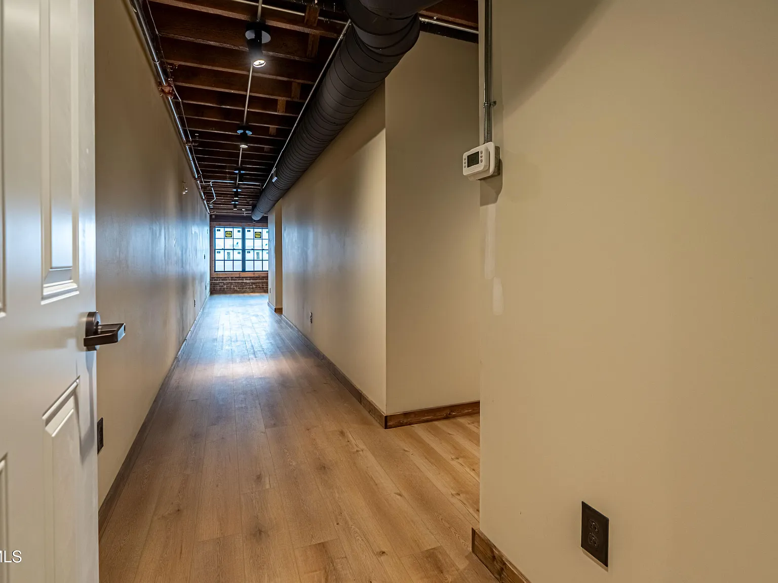 2 bed, 1292 sqft, $2,220 — Photo 3