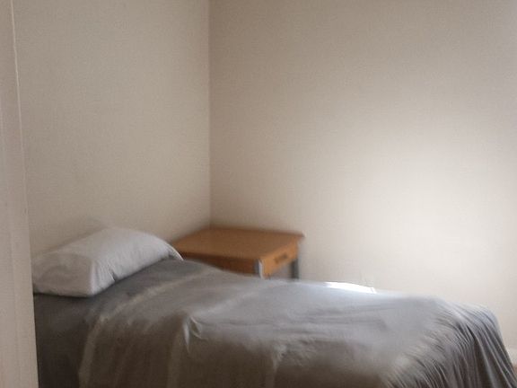4th image of 1301 Wirt Ave