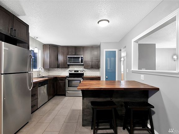 4th image of 4413 60th Ave W