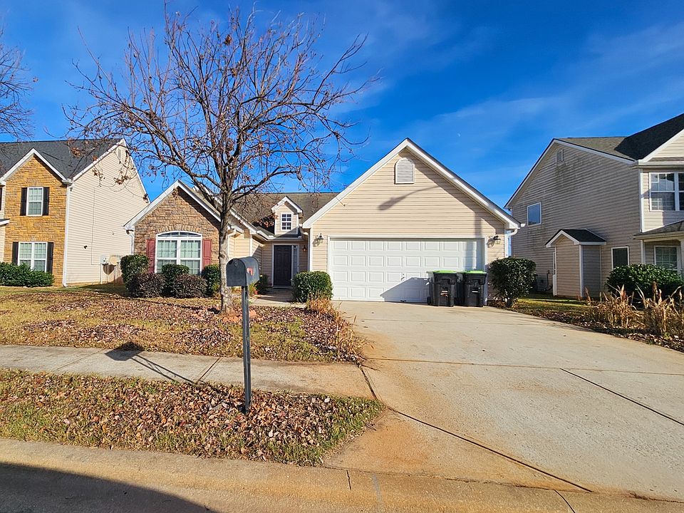 1st image of 203 Burr Dr