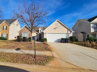 203 Burr Dr, Byron, GA 31008