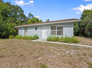 5851 SE Wesley Ave, Stuart, FL 34997