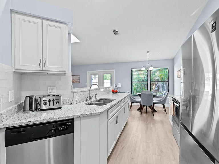 1599 Bayridge Pl — Photo 12