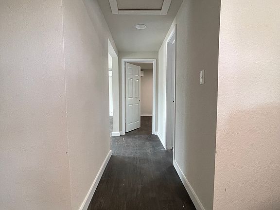 5th image of 307 E Good St #B