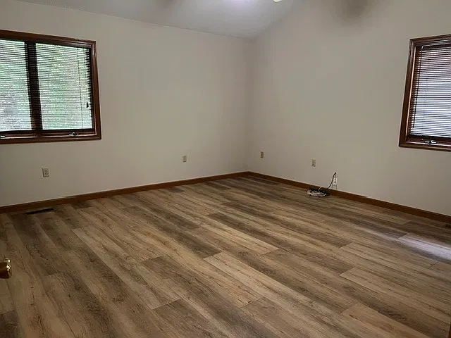 3 bed, 1188 sqft, $2,100 — Photo 4