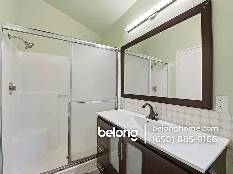 23460 Lakeridge Ave — Photo 6