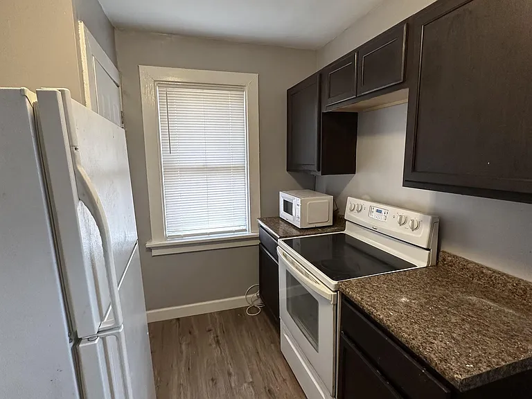 8303 Braddock Dr — Photo 3