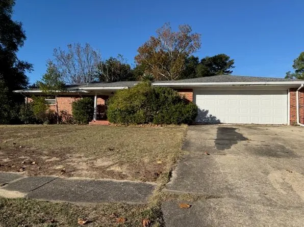 2432 Roberts Dr, Niceville, FL 32578