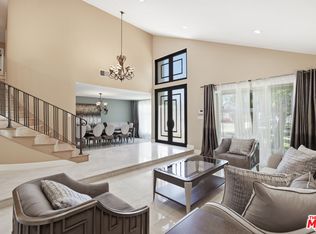 8739 McLennan Ave, North Hills, CA 91343