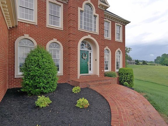 2nd image of 481 Plantation Dr