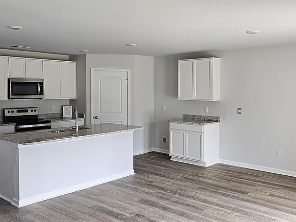 5th image of 10014 Sequoyah Cove Dr