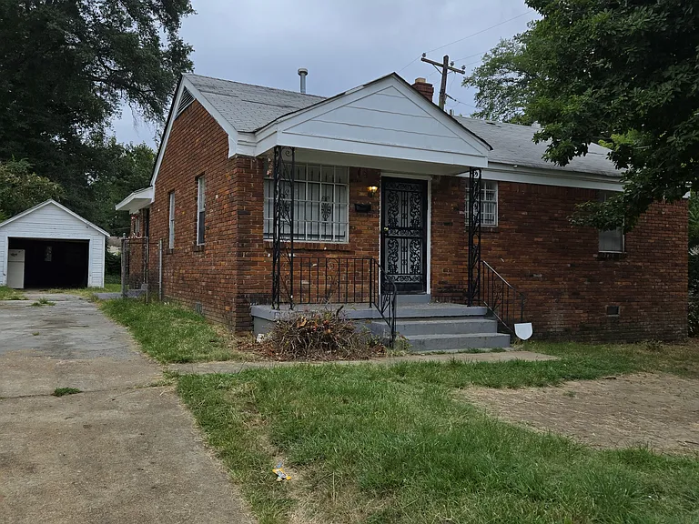 494 Fernwood Ave — Photo 5