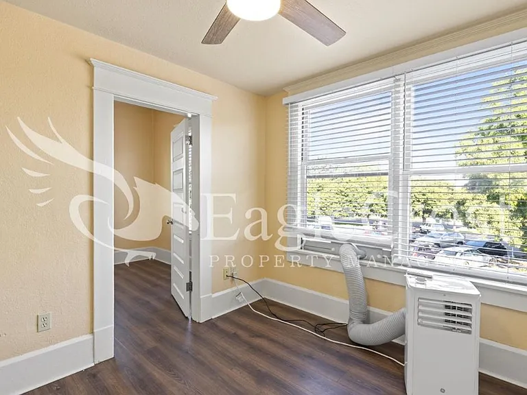 105 N Spokane St — Photo 11