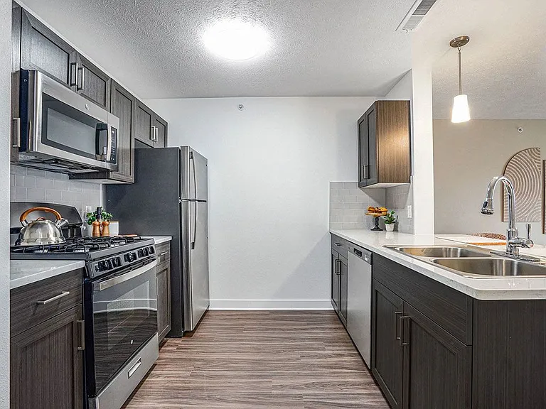 Meadowbrooke Apartment Homes — Photo 146