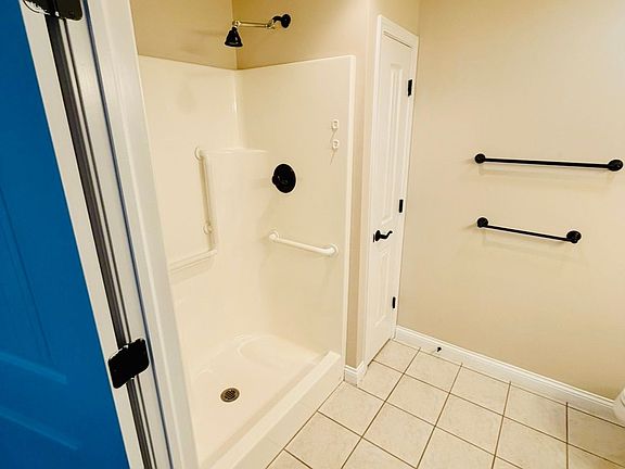 3rd image of 2710 Jasper Way