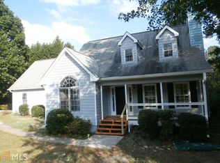 701 Evergreen Dr, Winder, GA 30680