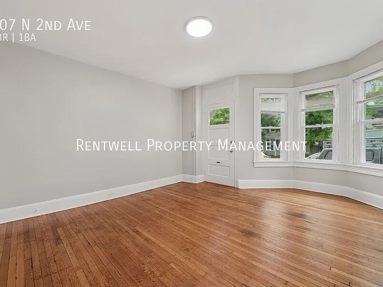 107 E 2nd Ave — Photo 5