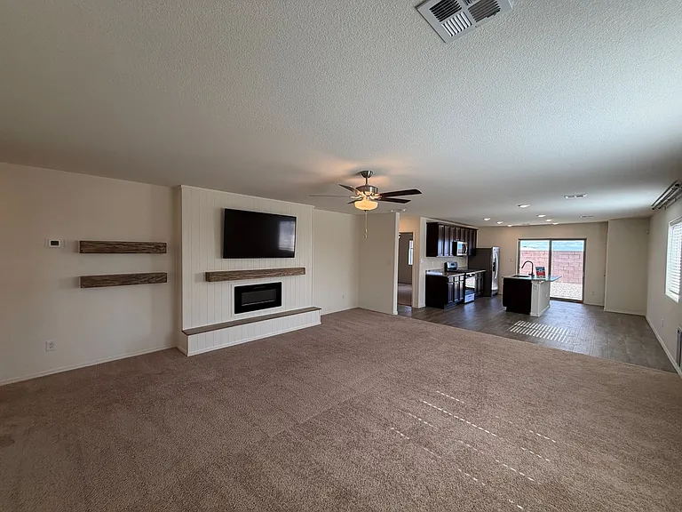 3820 Hernandez St SW — Photo 5