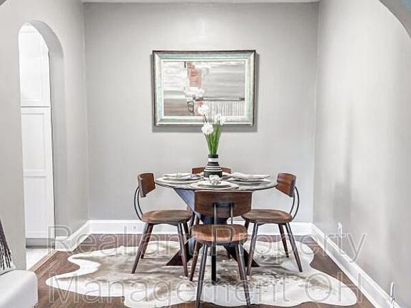 3rd image of 2771 Robertson Ave #1-452