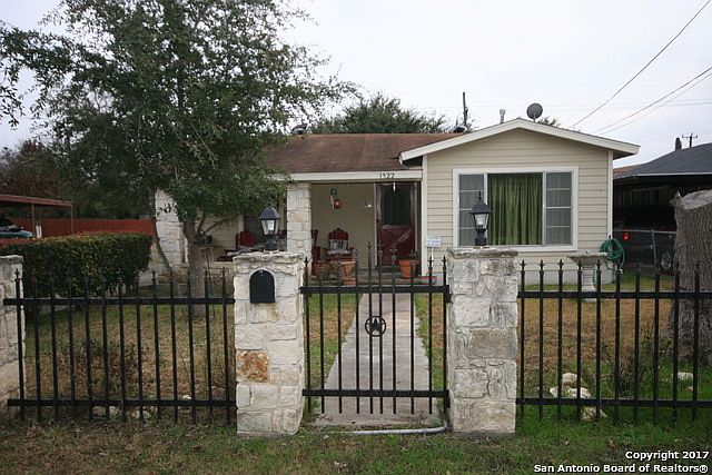 1st image of 1522 Lennon Ave