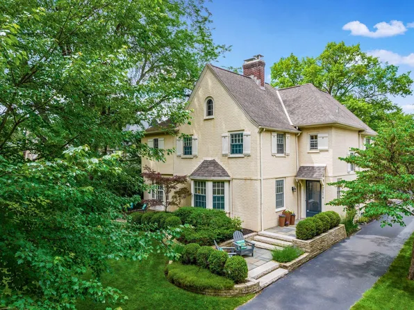 2516 Brentwood Rd, Columbus, OH 43209