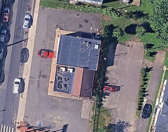 5th image of 885 Albany Ave #A