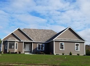 98 Massey St, Westfield, MA 01085