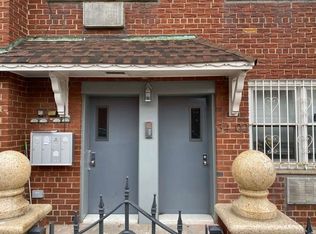 34-02 37th St #2B, Long Island City, NY 11101