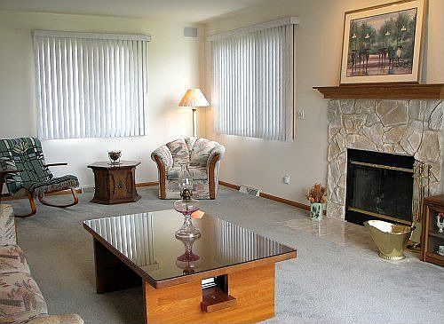 Spacious Carpeted LR w/Fireplace