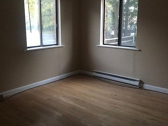 3rd image of 375 Sunset Ave APT 10