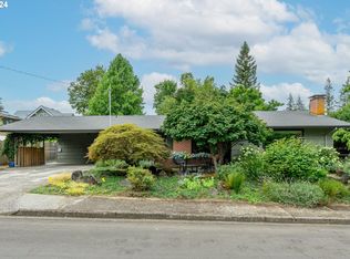 510 NW 9th St, McMinnville, OR 97128